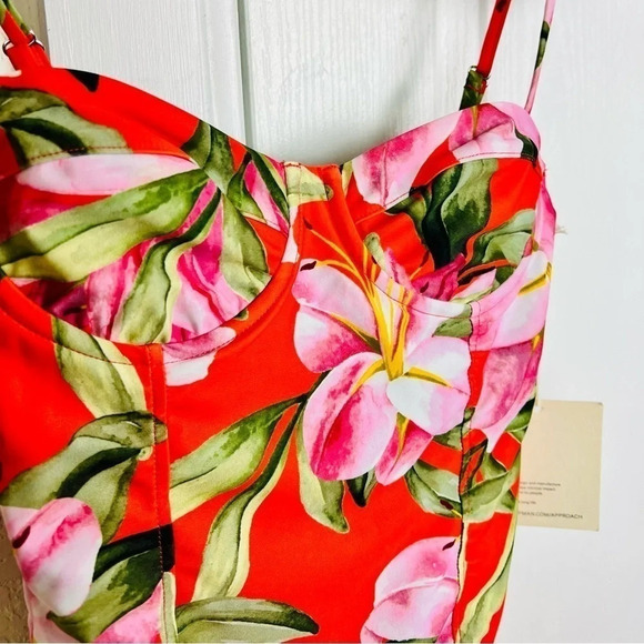 NWT Mara Hoffman Desiree Underwire One Piece Swimsuit Red Lily Floral XS - Picture 4 of 10